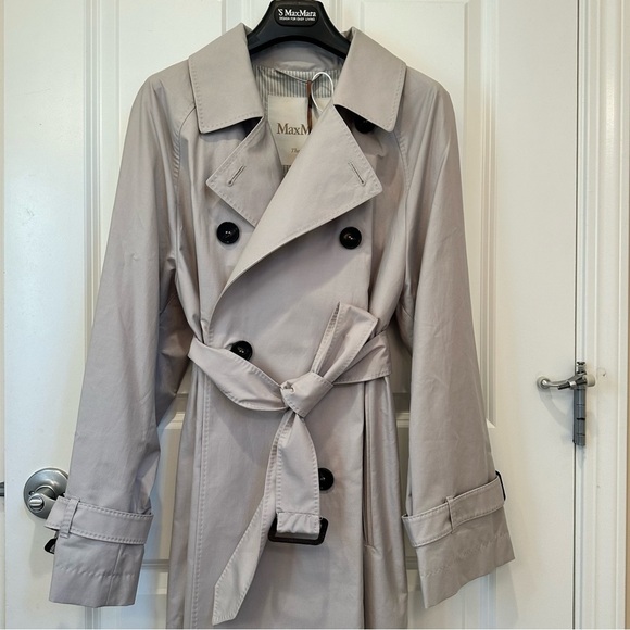 NWT Max Mara Cube Trench Coat Size: US8 Large Spring/Fall / Winter Beige - Picture 5 of 14